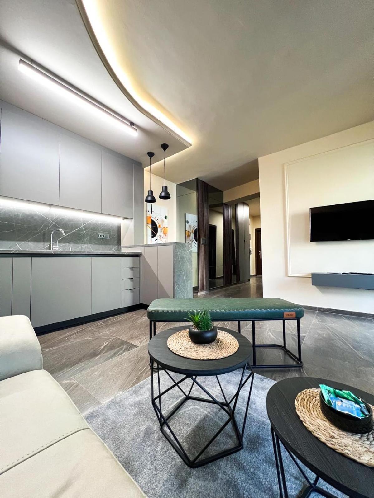 Luxe Two-bedrooms - He-ra * Skopje